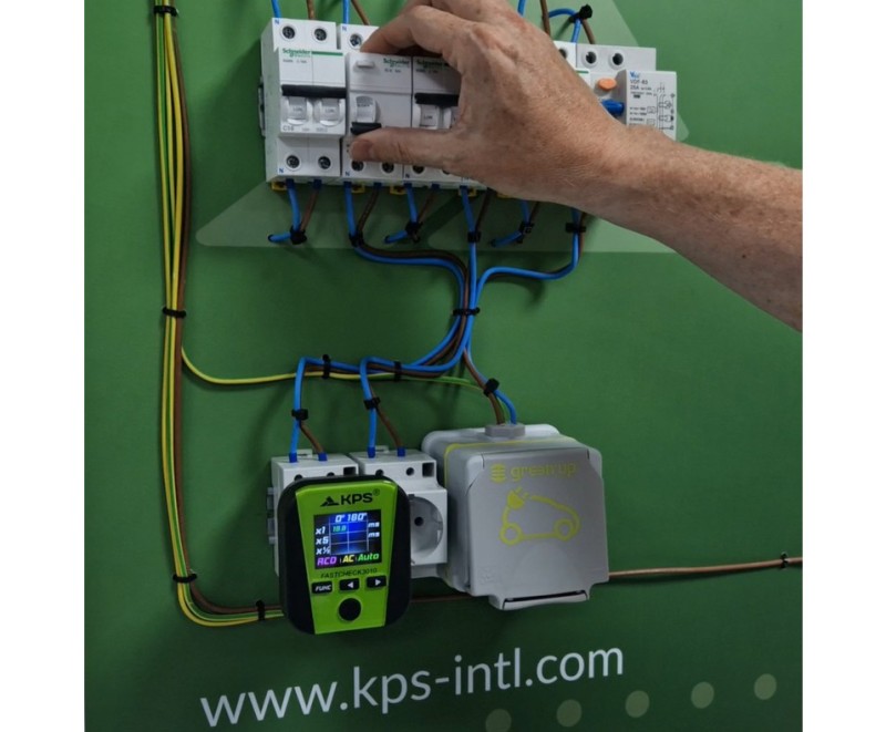 COMPROBADOR MULTIFUNCIÓN de bolsillo FASTCHECK3010